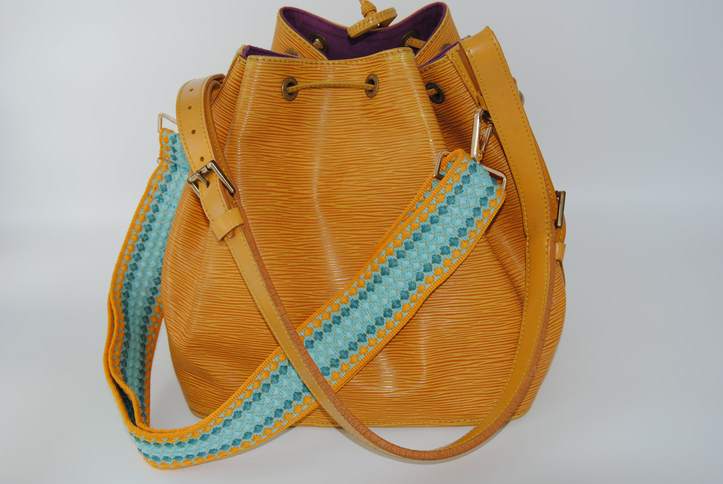 Noe Epi Leather Large
