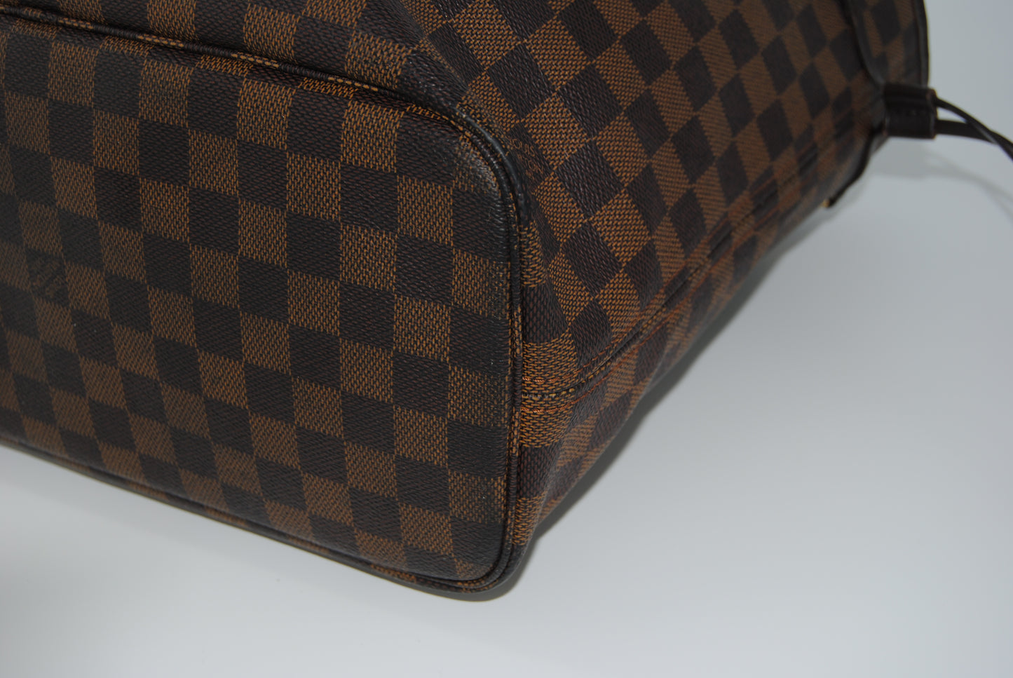 Louis Vuitton Damier Ebene Neverfull MM