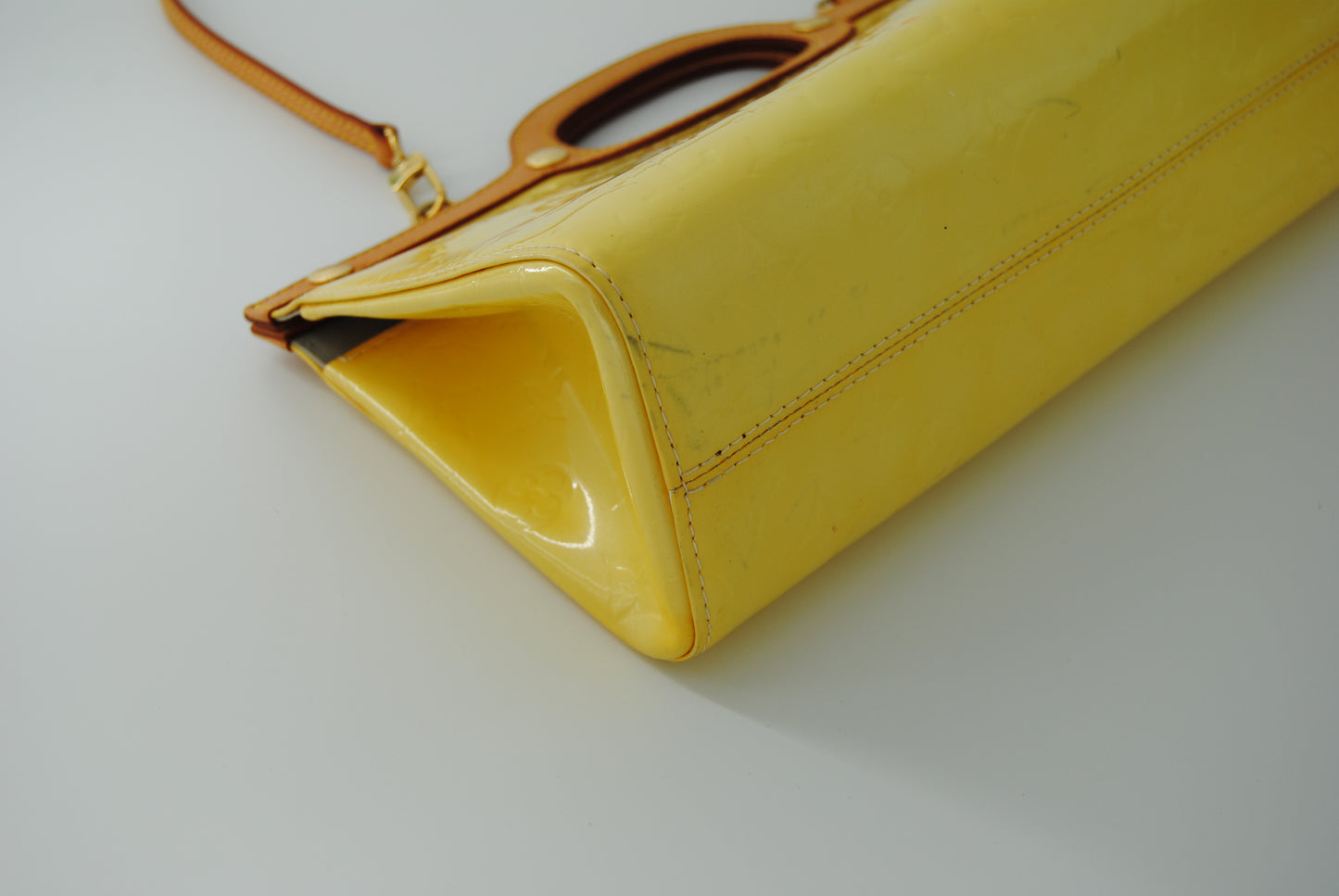 Louis Vuitton Monogram Vernis Roxbury Drive
