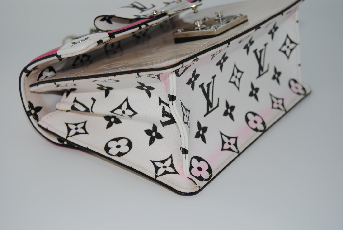 Louis Vuitton Wynwood Patent leather