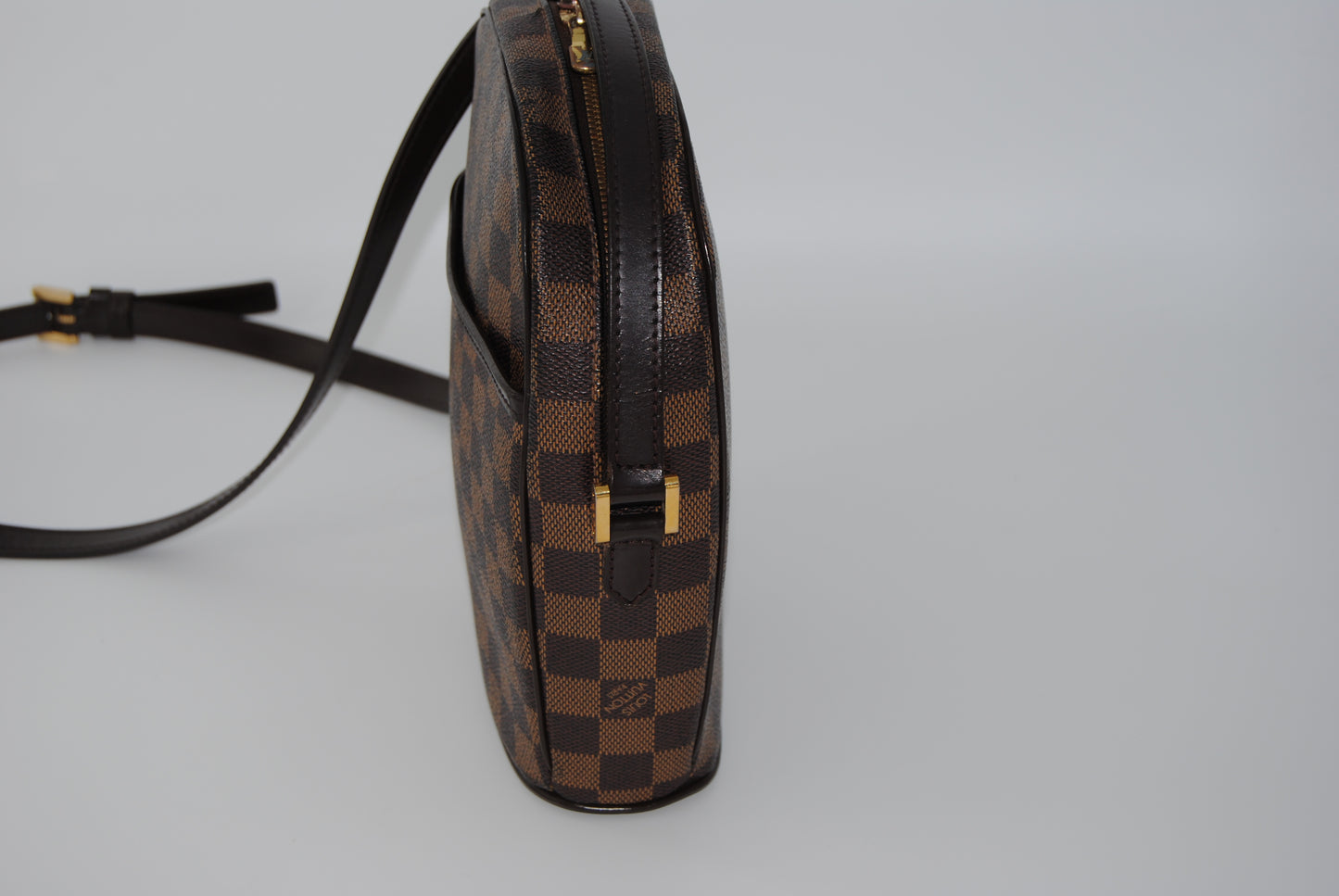 Louis Vuitton Damier Ebene Ipanema PM