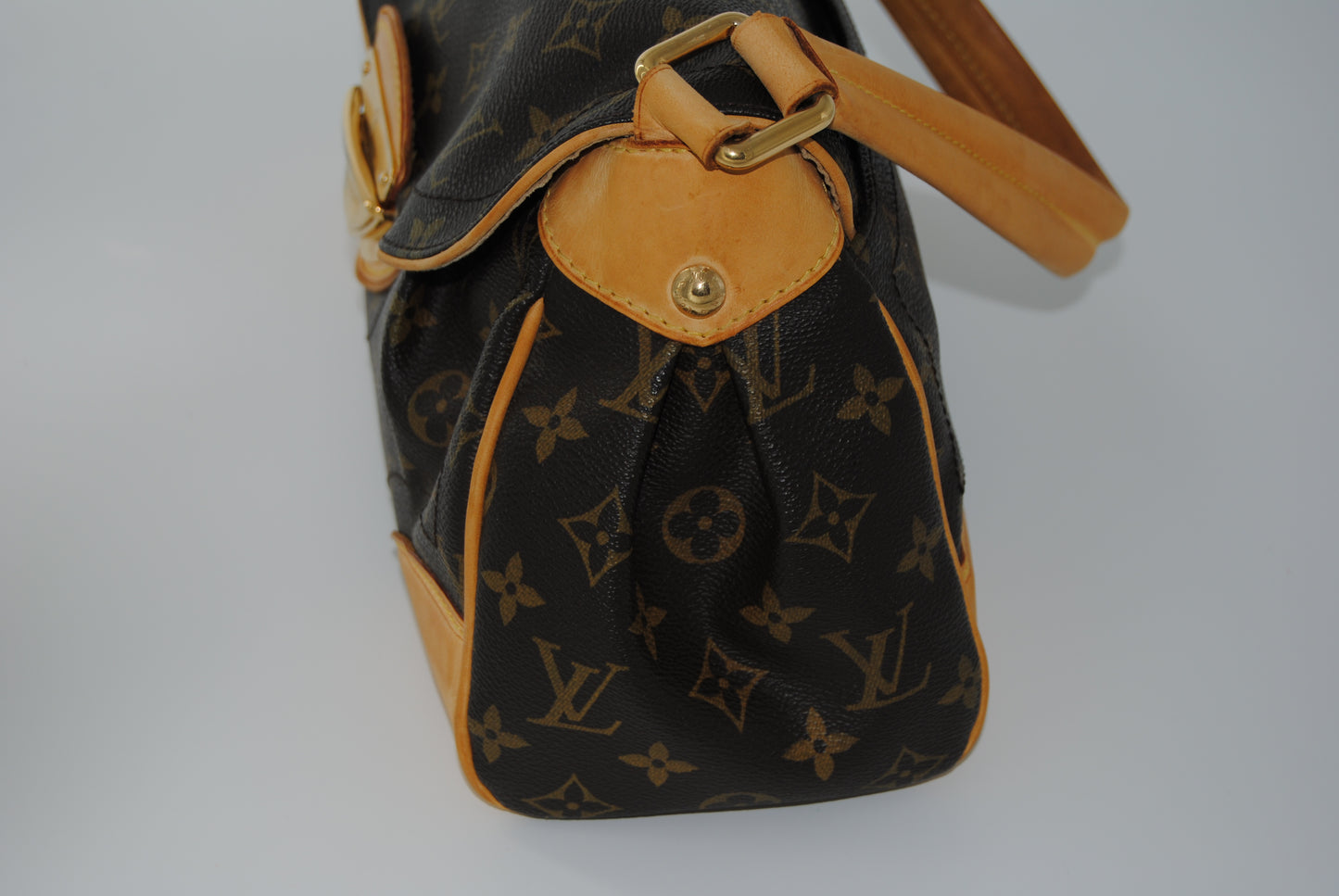 Louis Vuitton Monogram Beverly MM