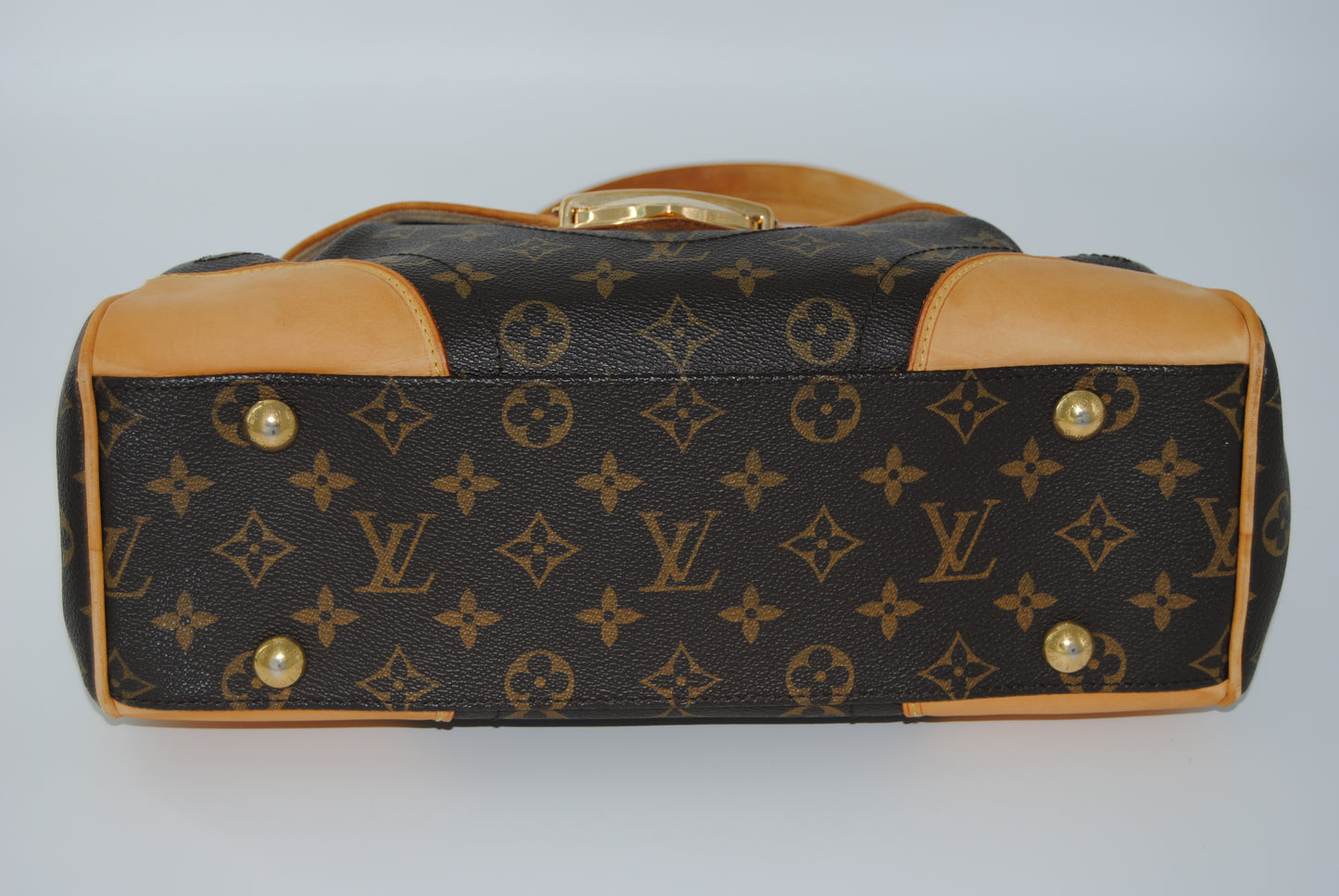 Louis Vuitton Monogram Beverly MM