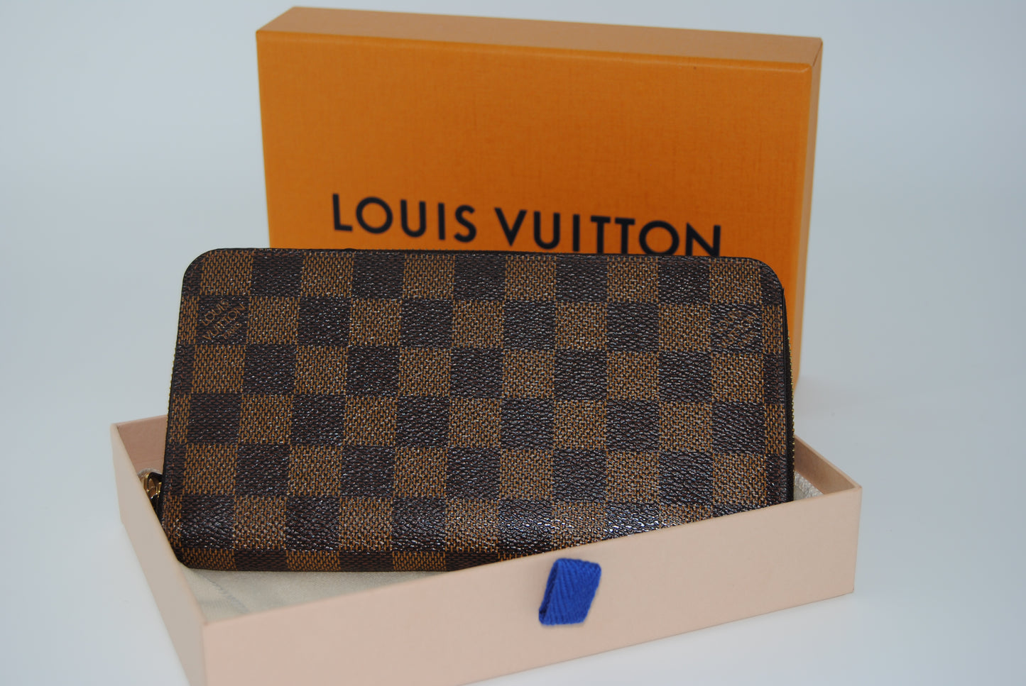 Louis Vuitton Damier Ebene Zippy Wallet