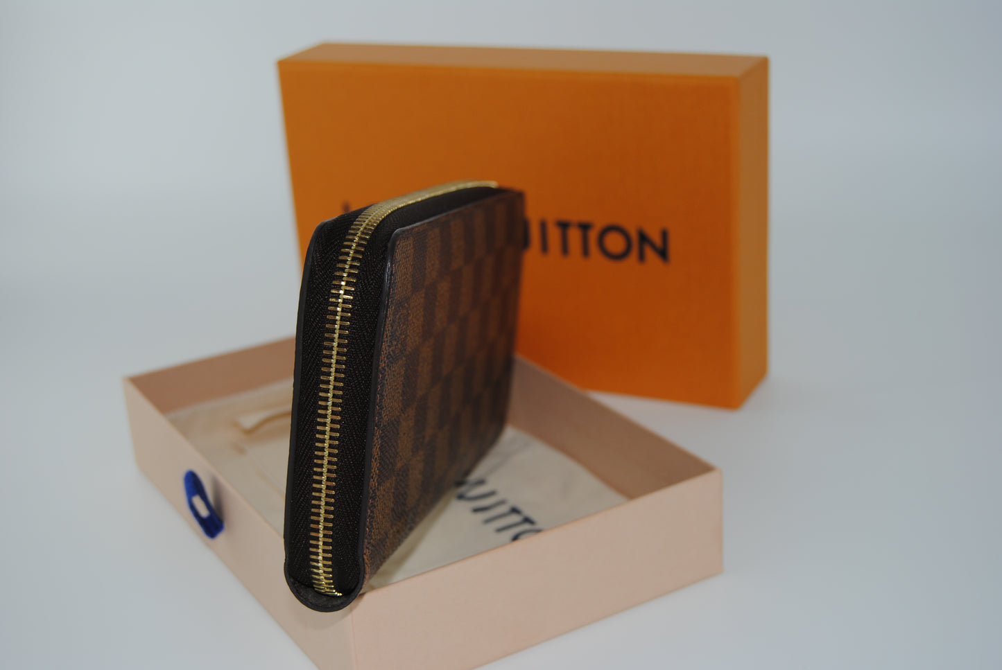 Louis Vuitton Damier Ebene Zippy Wallet