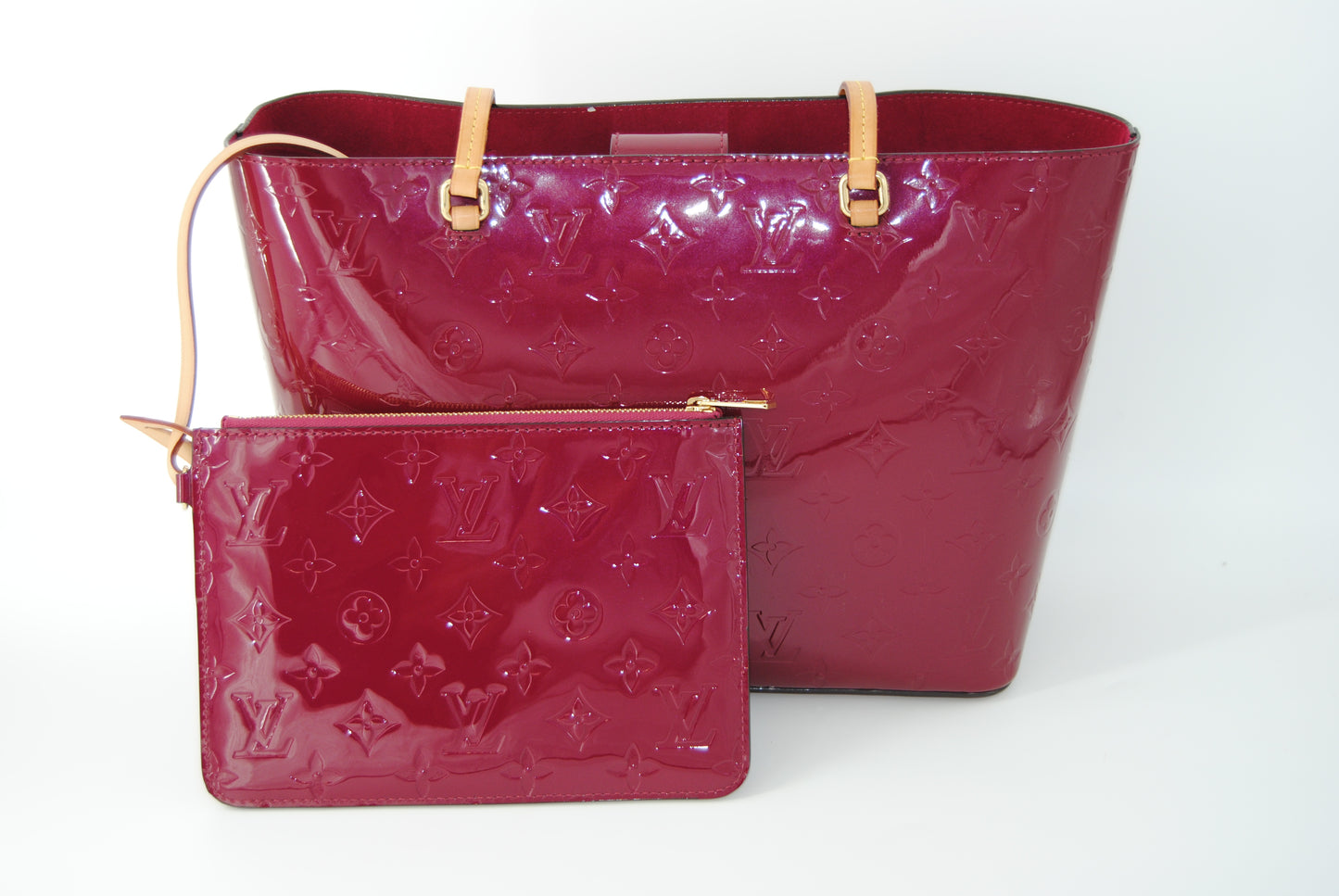 Louis Vuitton Monogram Vernis Long Beach Burgundy