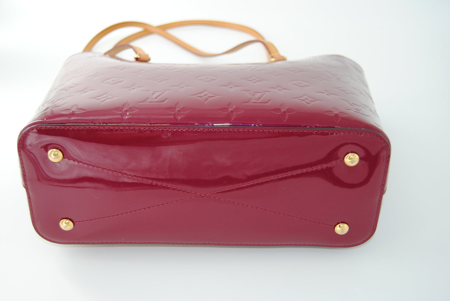 Louis Vuitton Monogram Vernis Long Beach Burgundy