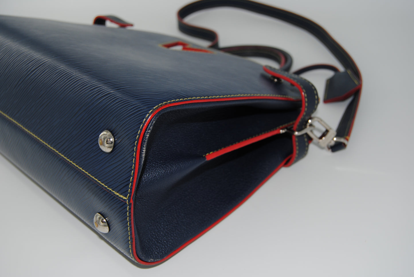 Louis Vuitton Epi Twist Indigo Tote Bag