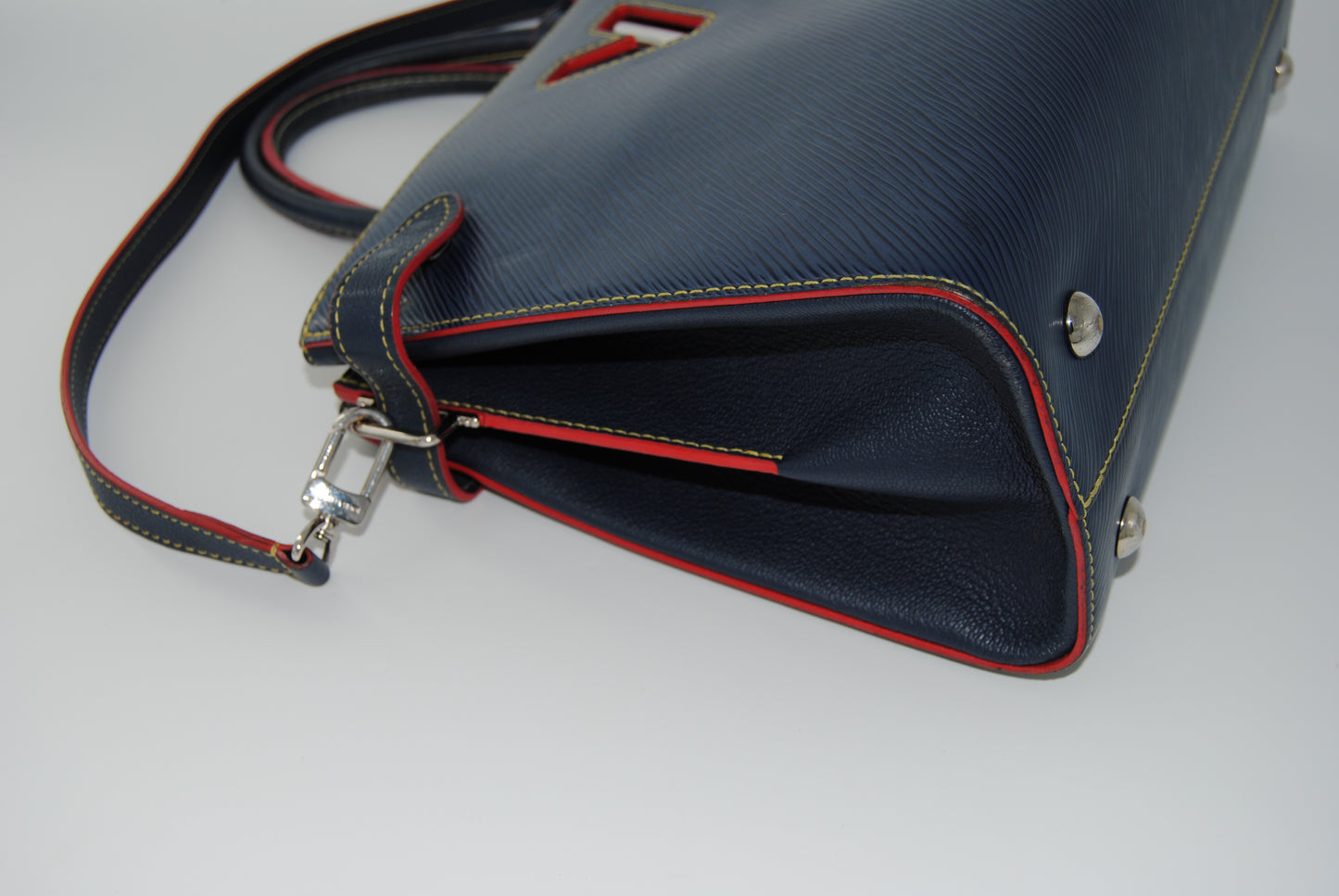 Louis Vuitton Epi Twist Indigo Tote Bag