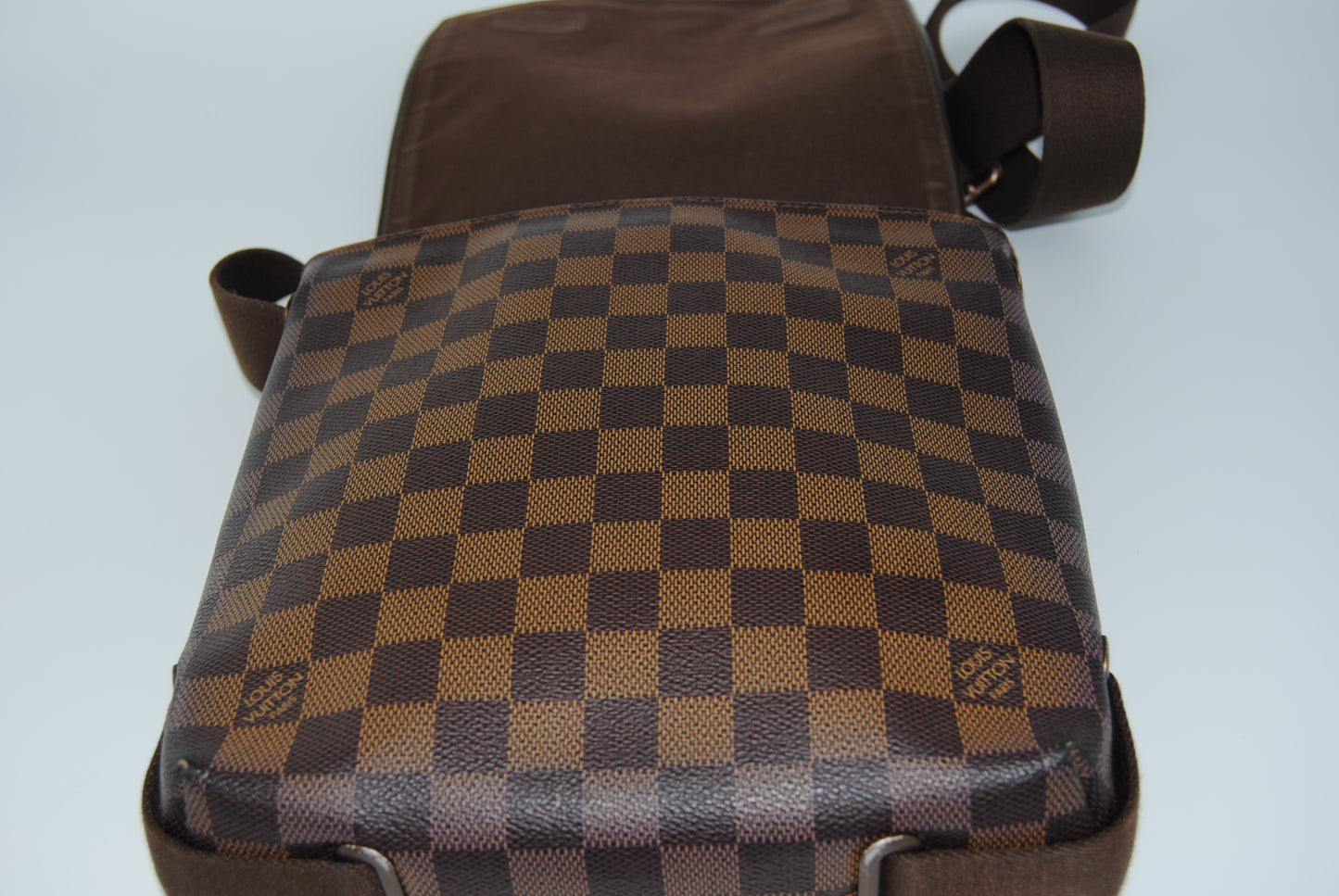 Louis Vuitton Damier Ebene Coated Canvas Crossbody Bag