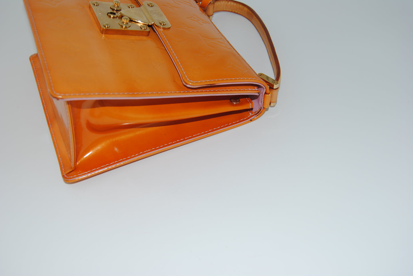 Louis Vuitton Vernis Spring Street Yellow