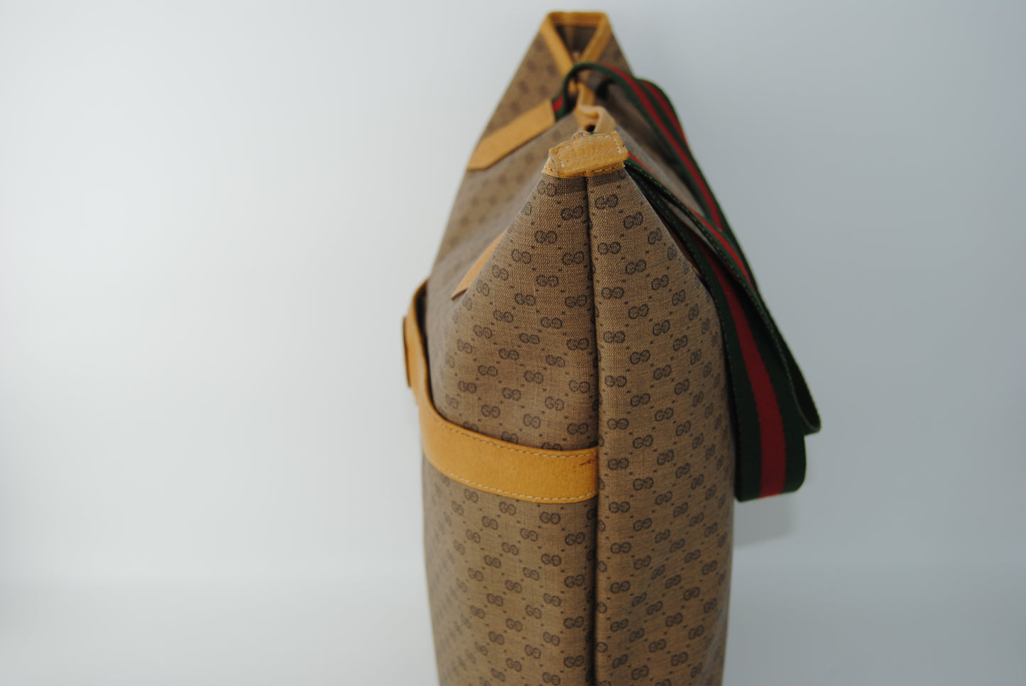 Gucci Vintage Supreme Tote Light Brown