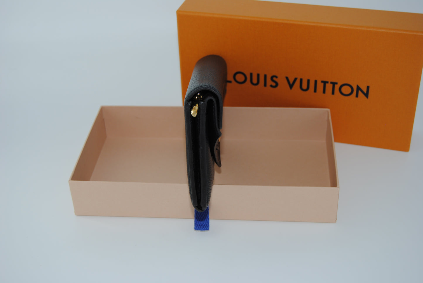 Louis Vuitton Wallet Continental Double V