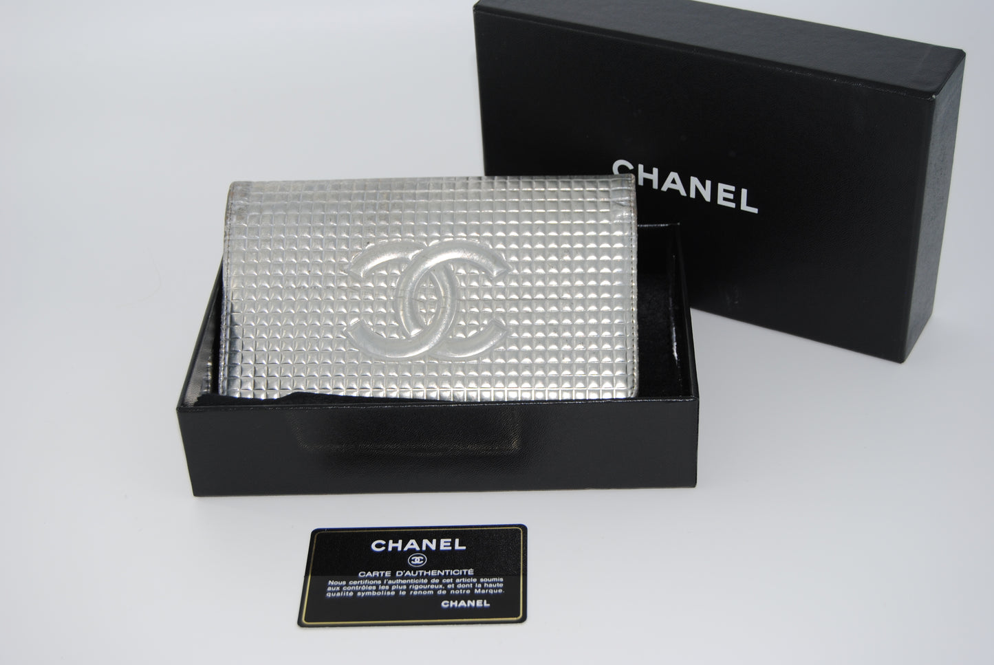 Chanel Patent Emboseed CC Larde Bifold Wallet Silver Pre Owned