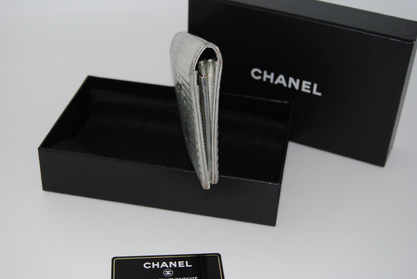 Chanel Patent Emboseed CC Larde Bifold Wallet Silver Pre Owned