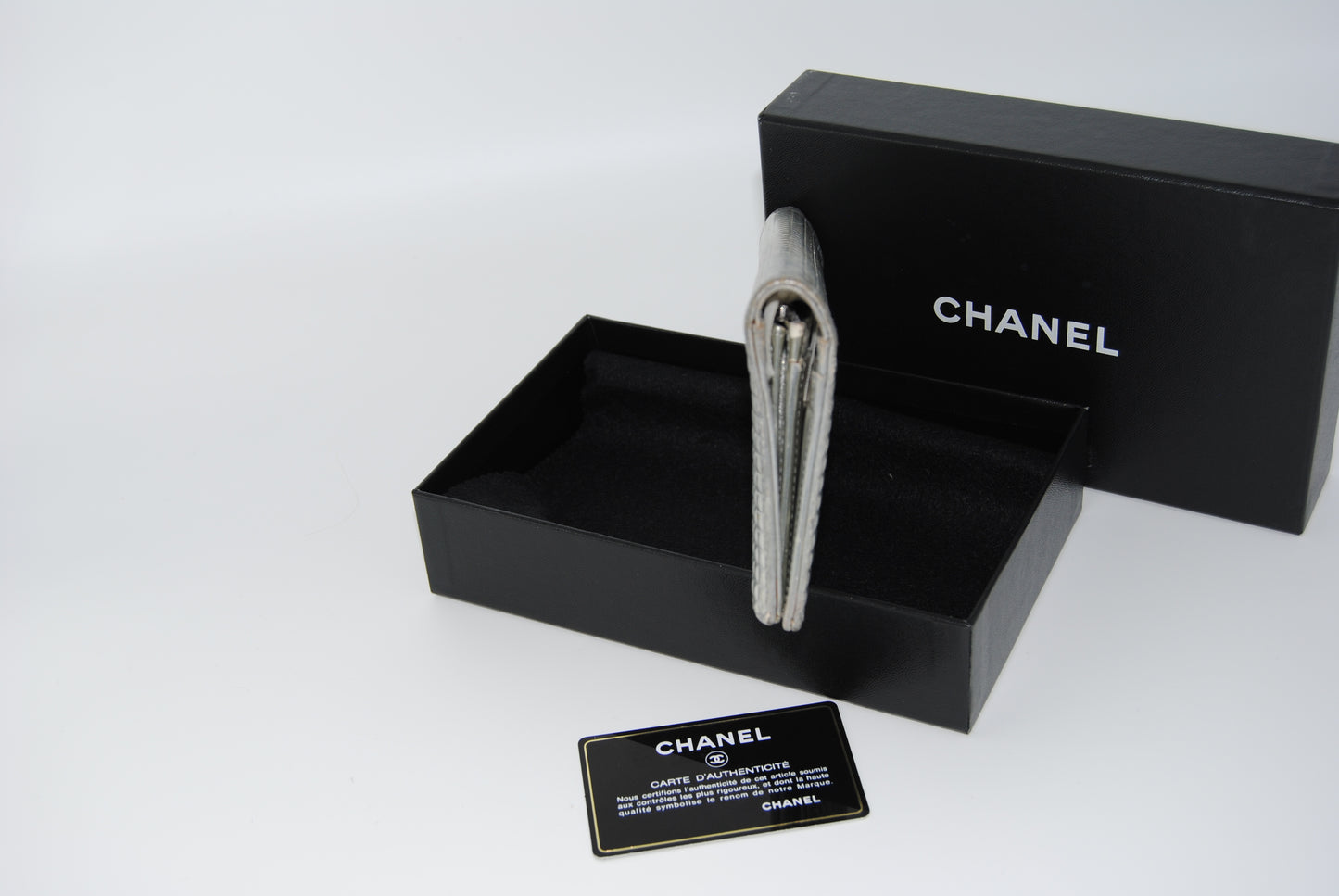 Chanel Patent Emboseed CC Larde Bifold Wallet Silver Pre Owned