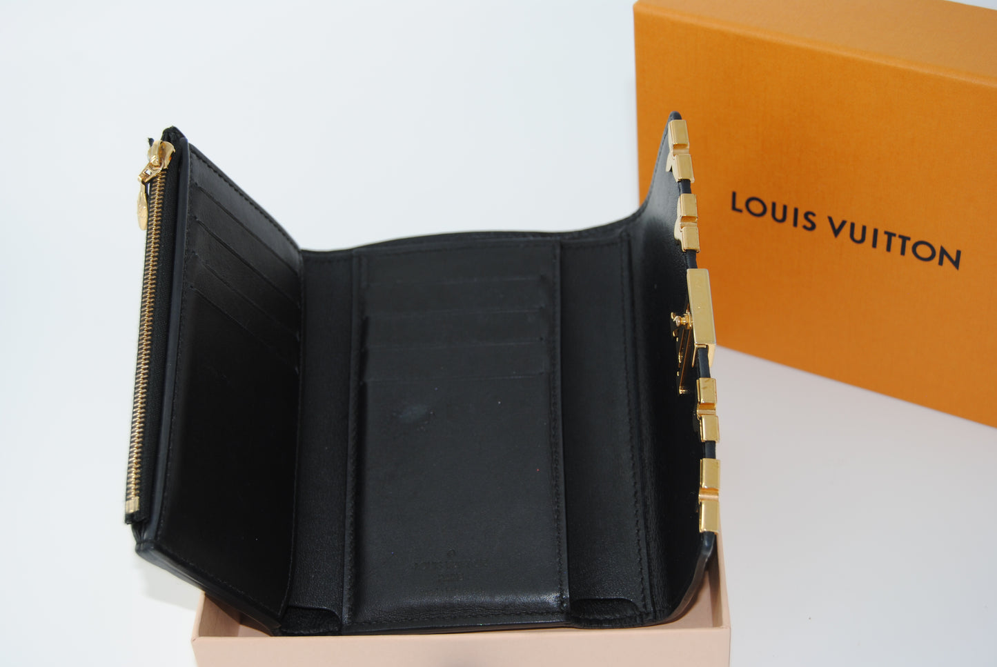 Louis Vuitton Capucines Wallet Compact Black Pre Owned