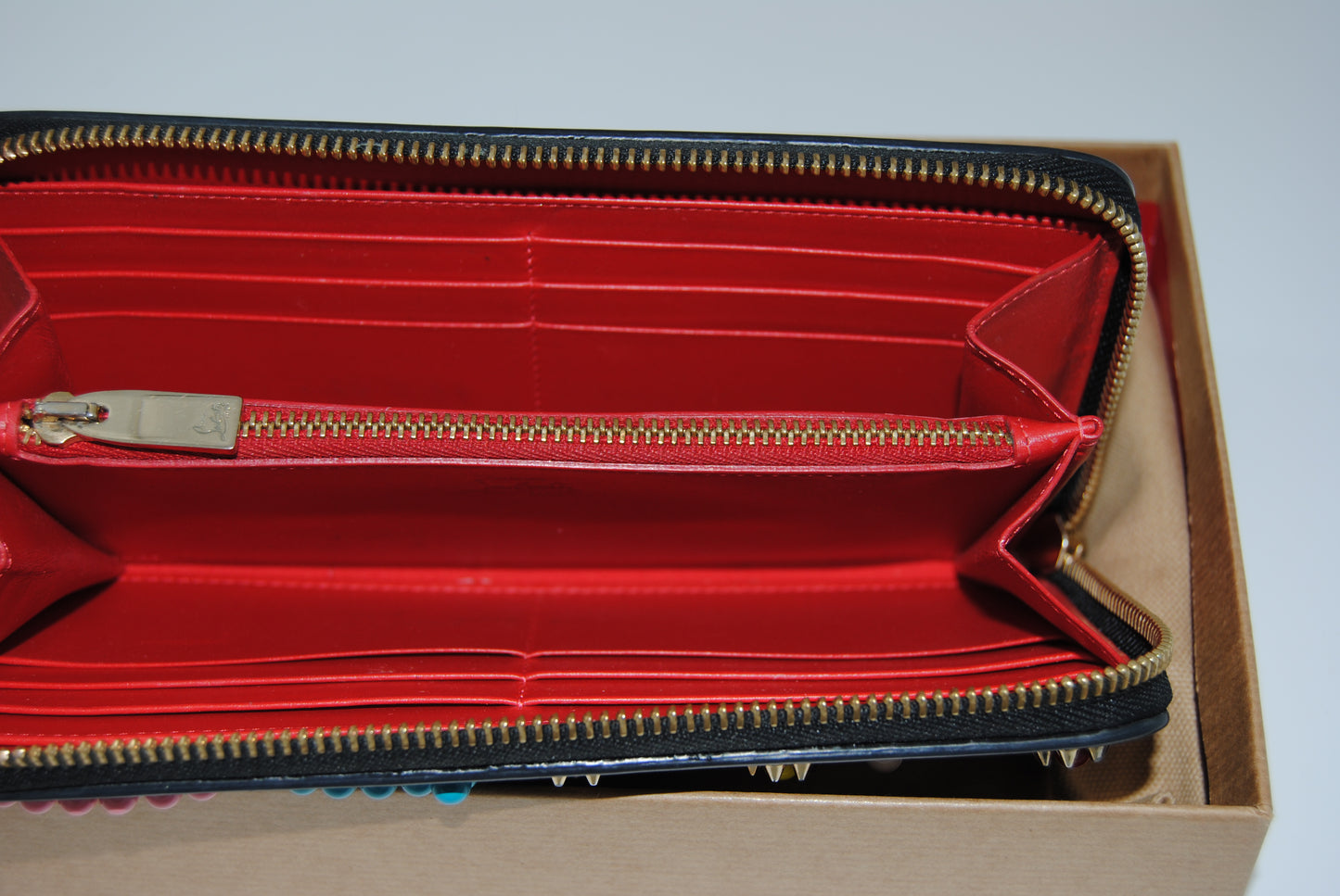 Christian Louboutin Round Zipper Long Wallet Black Pre Owned