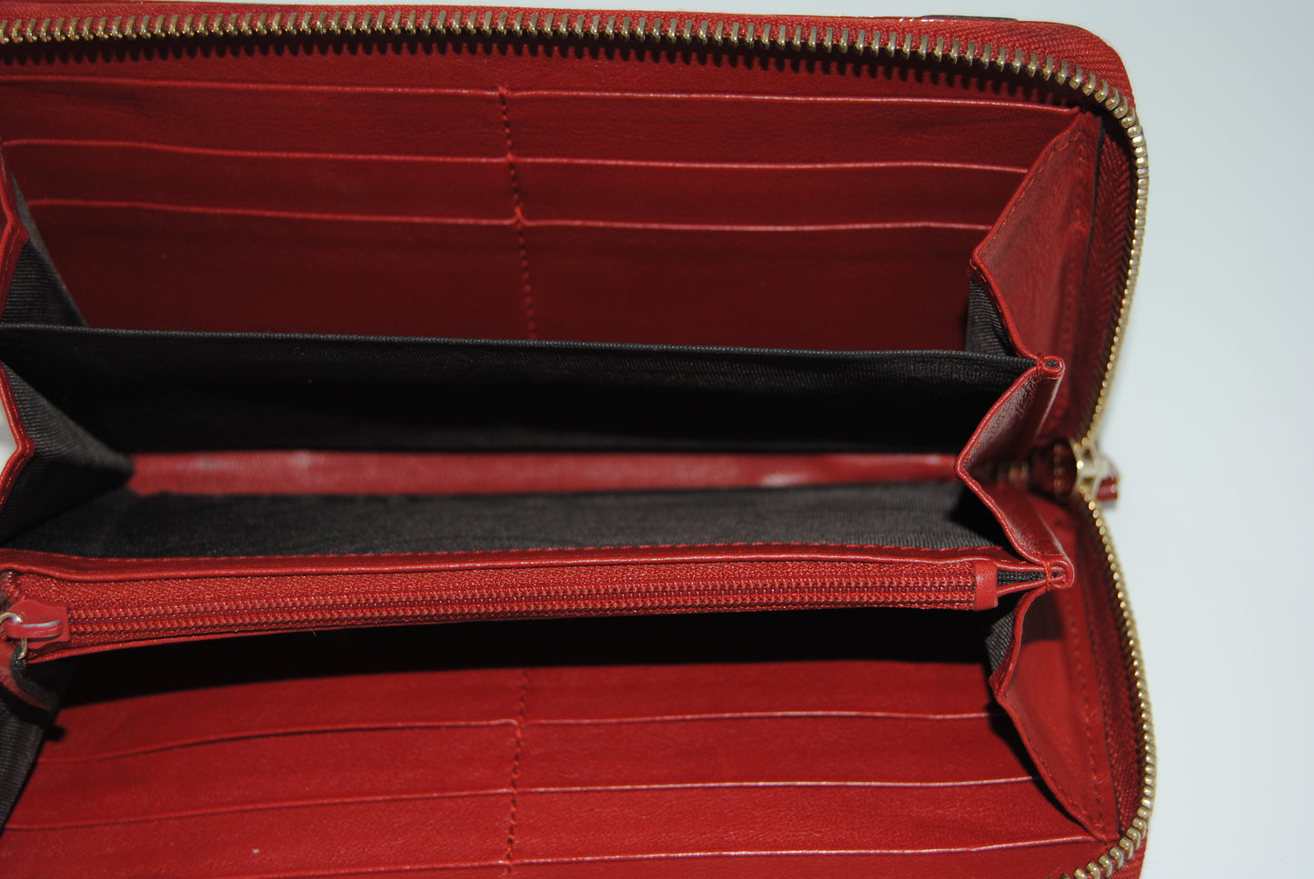 Gucci RED Microguccissima Patent Leather Zip Around Wallet