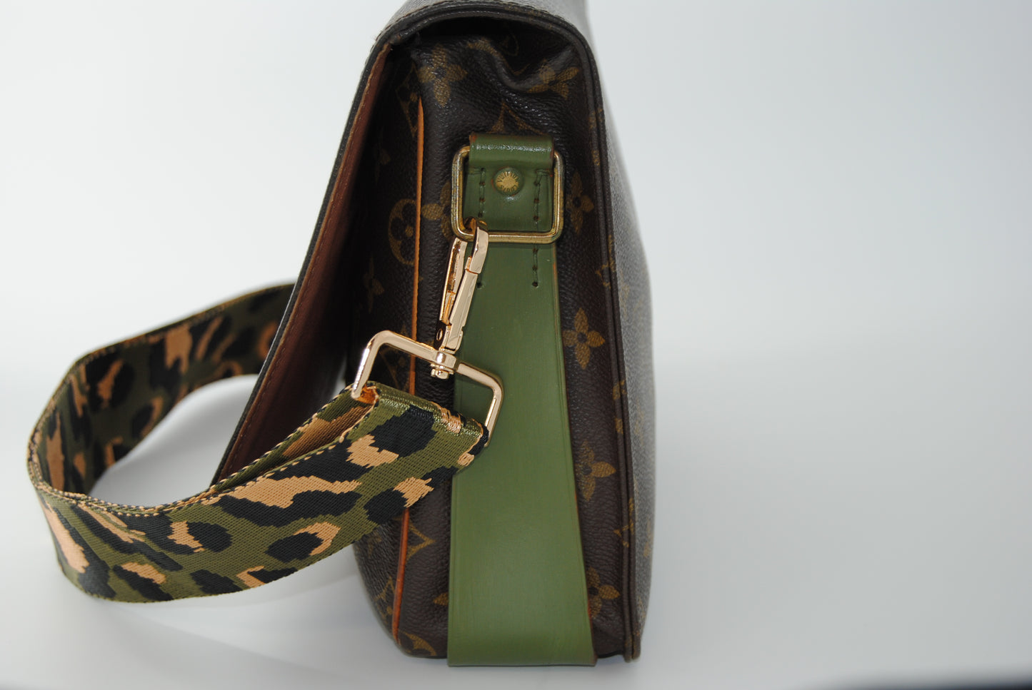 Louis Vuitton Cartouchiere Handbag Monogram Canvas GM