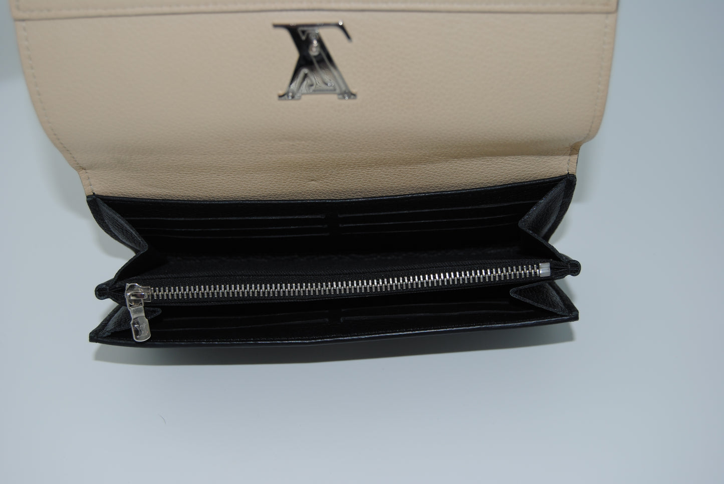 Louis Vuitton Lockme Wallet