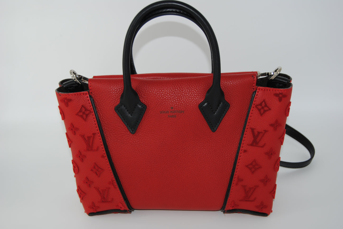 Louis Vuitton Cerise Veau Cachemire Calfskin