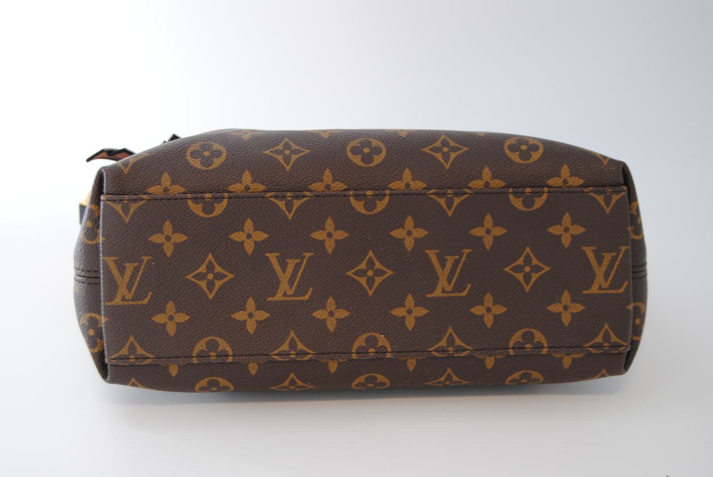 Monogram Tuileries Besace Satchel