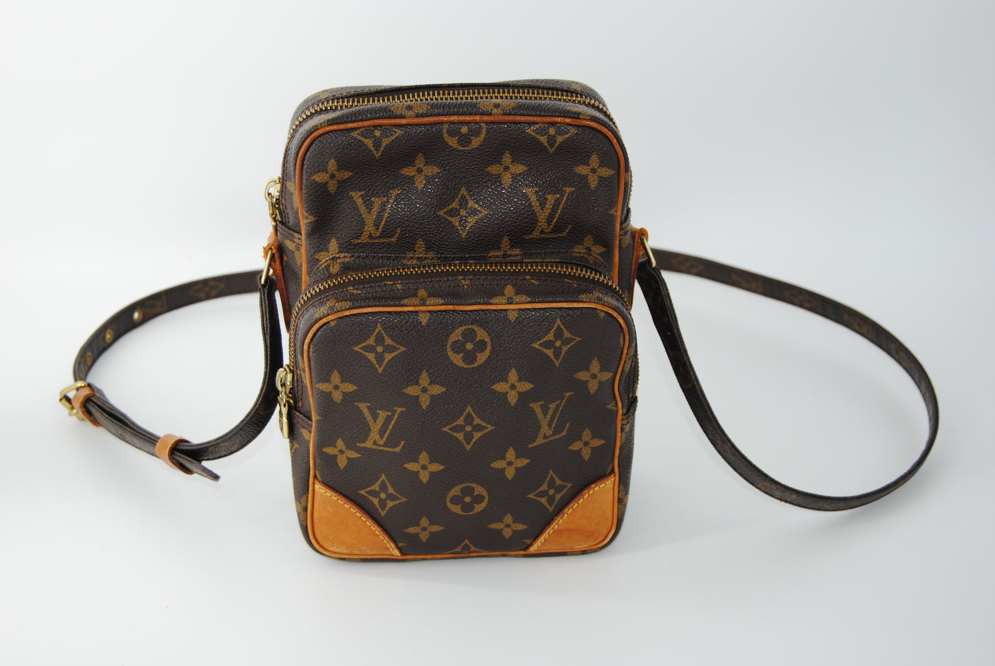 Amazon Crossbody