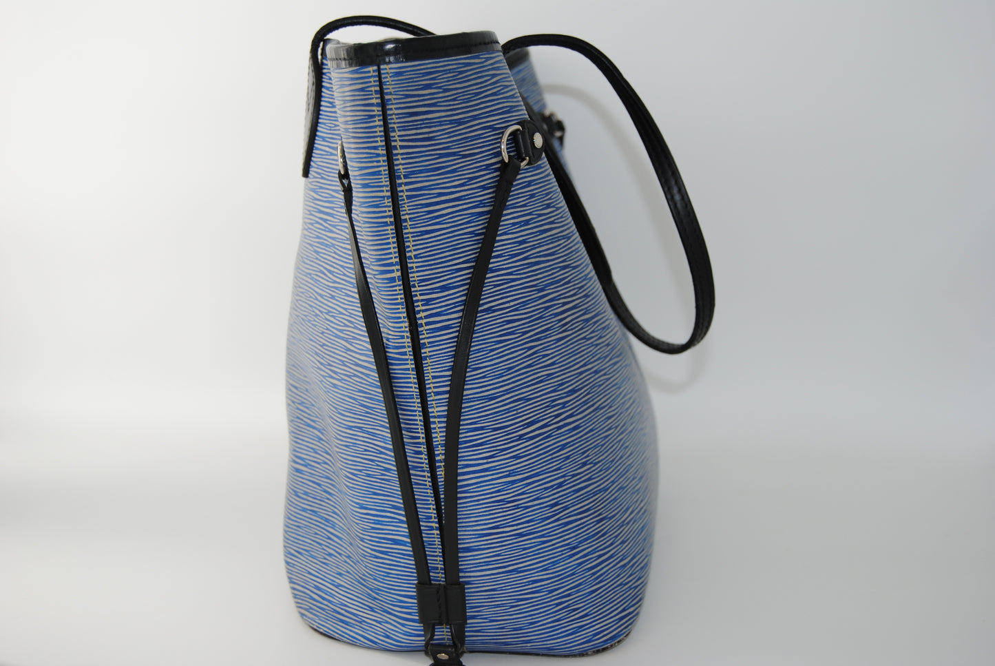Neverfull MM Denim Blue