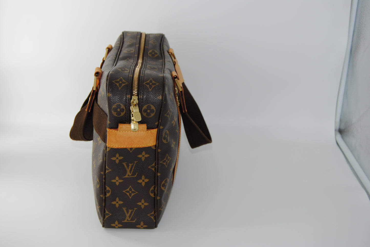 Monogram Canvas Sac Bosphore messenger Bag
