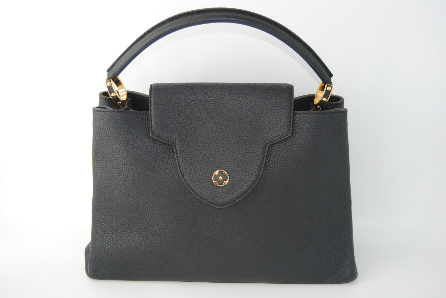 Louis Vuitton Taurillon Capucines MM Black