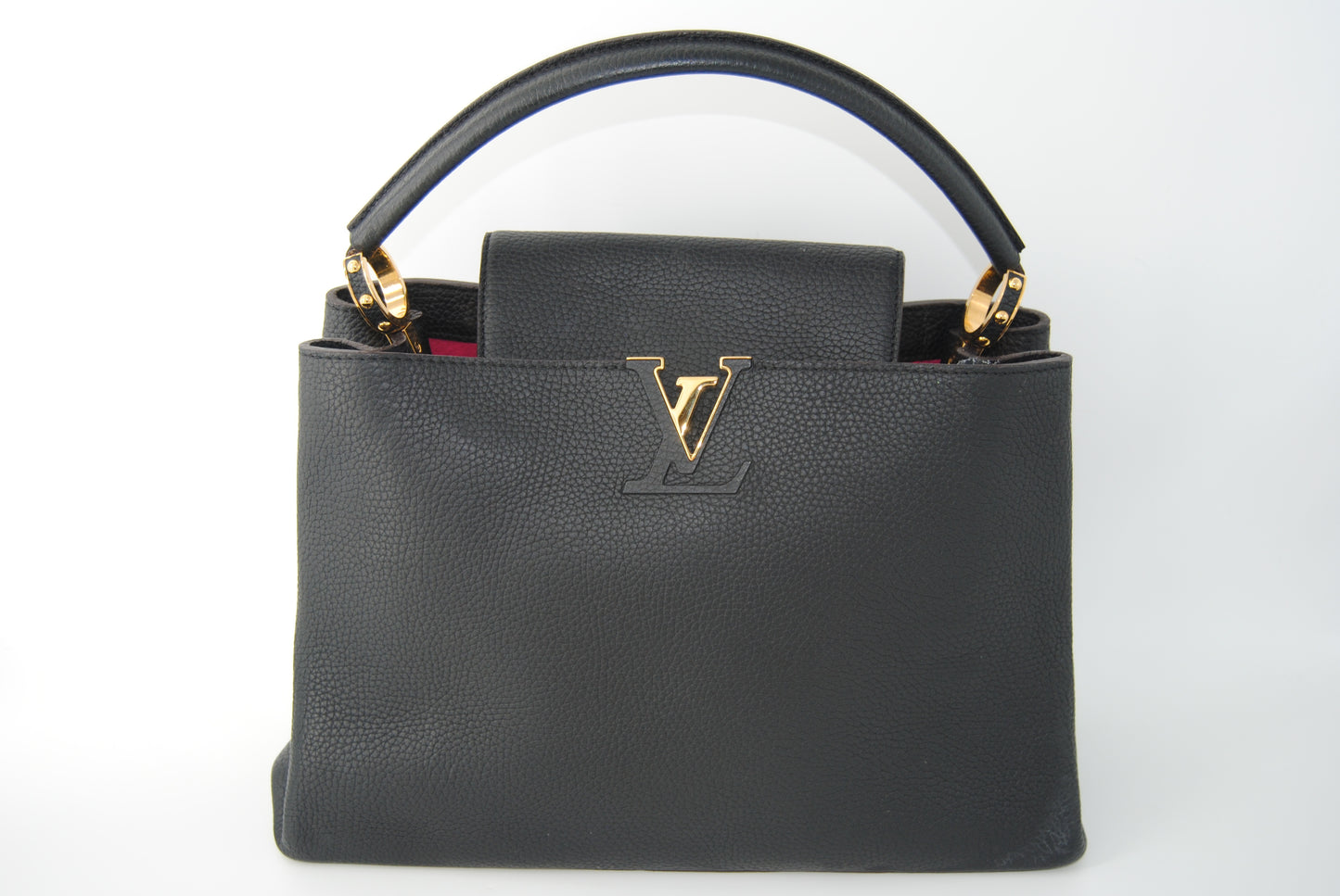 Louis Vuitton Taurillon Capucines MM Black