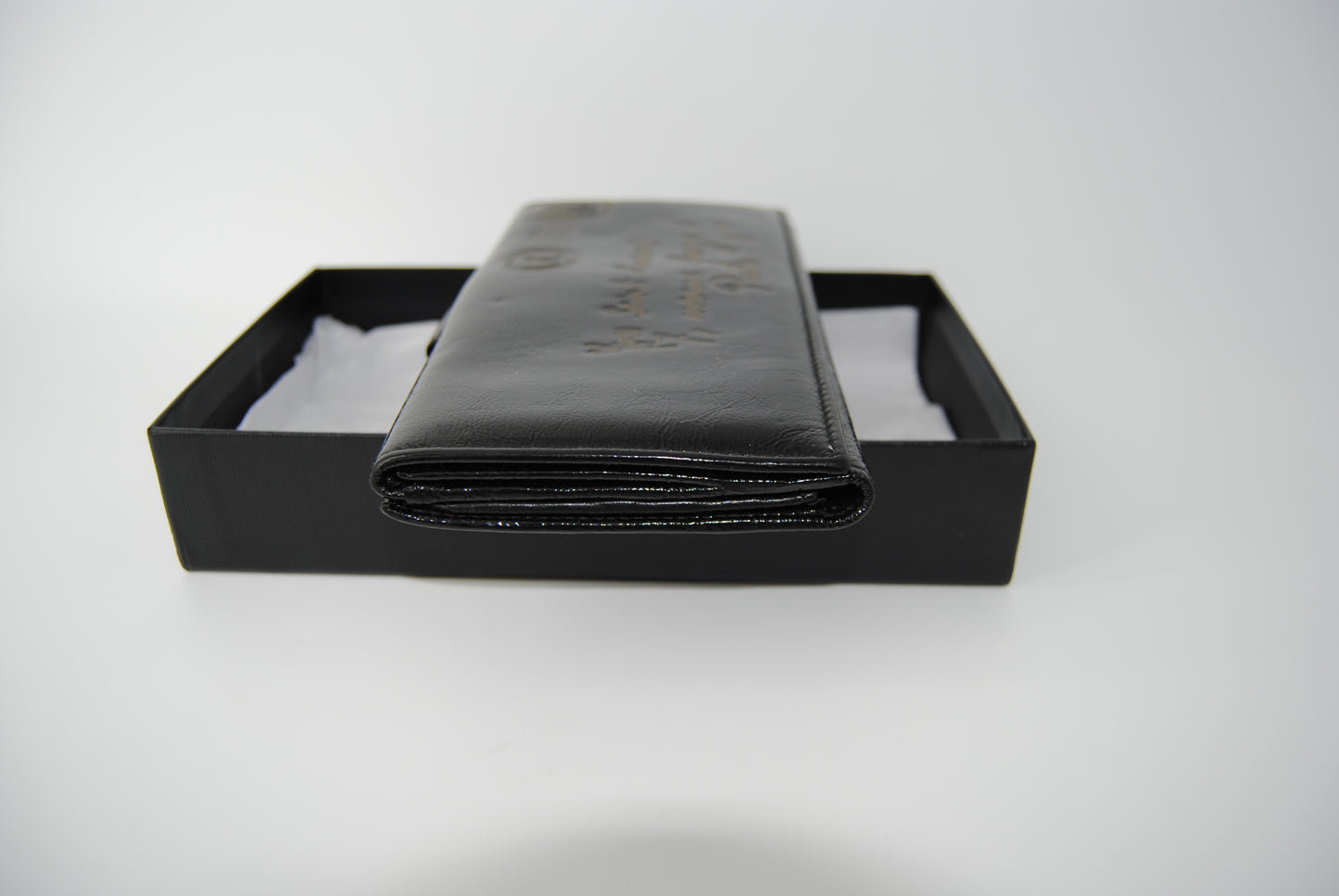 Yves Saint Laurent YSL Black Y-Mail Patent Leather Long Wallet
