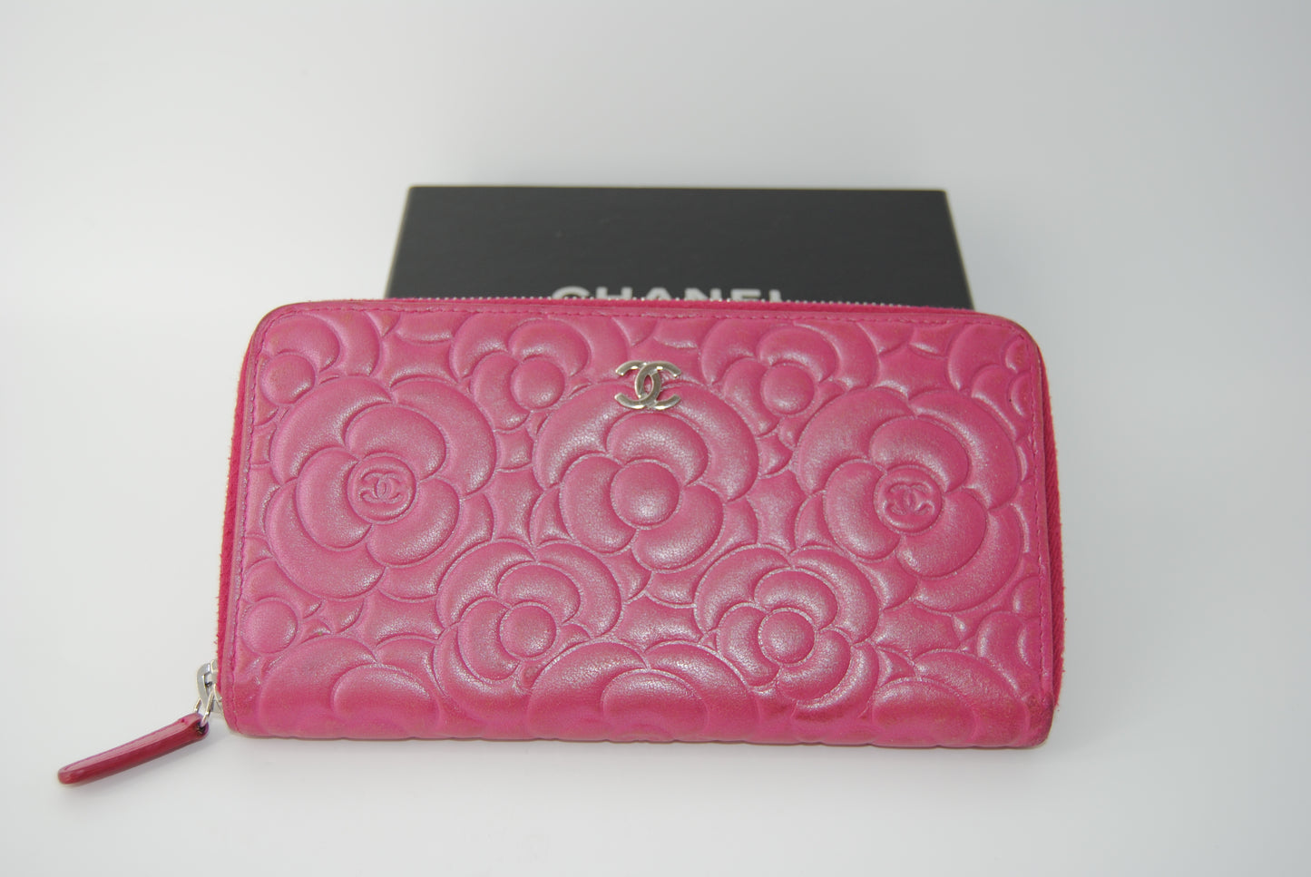 Chanel Pink Leather CC Camellia Zip Around Wallet Organizer
