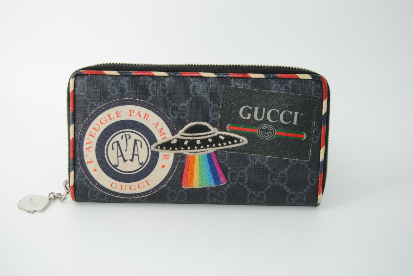 Gucci Wallet Zippy GG Supreme Night Courrier