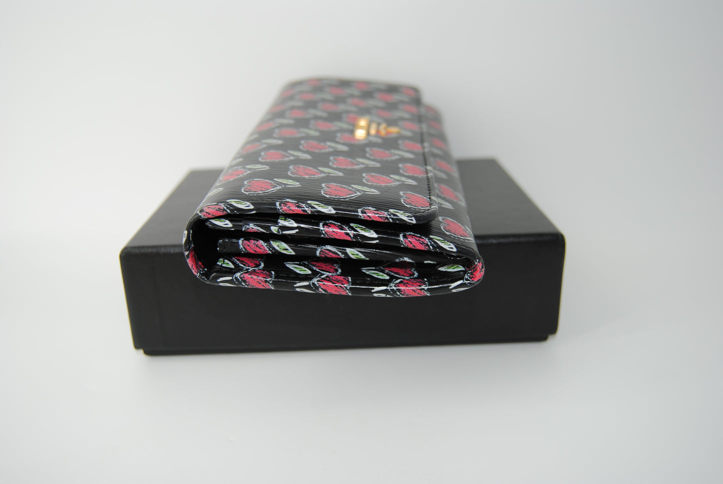 Prada Vitello Move Love Continental Flap Travel Wallet