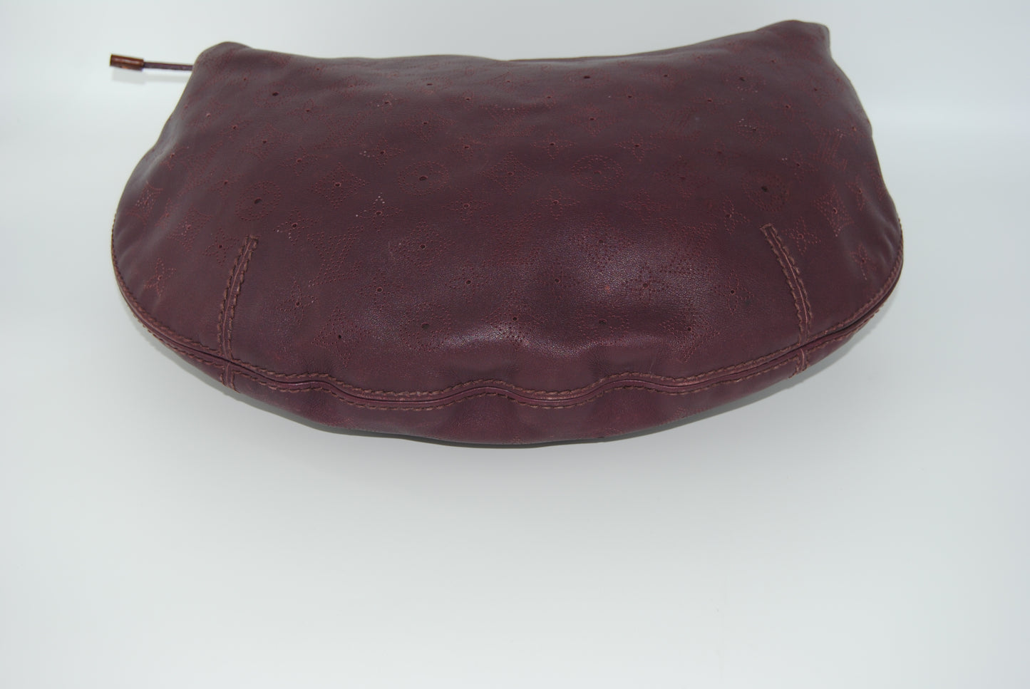 Louis Vuitton Mahina Onatah GM Aubergine
