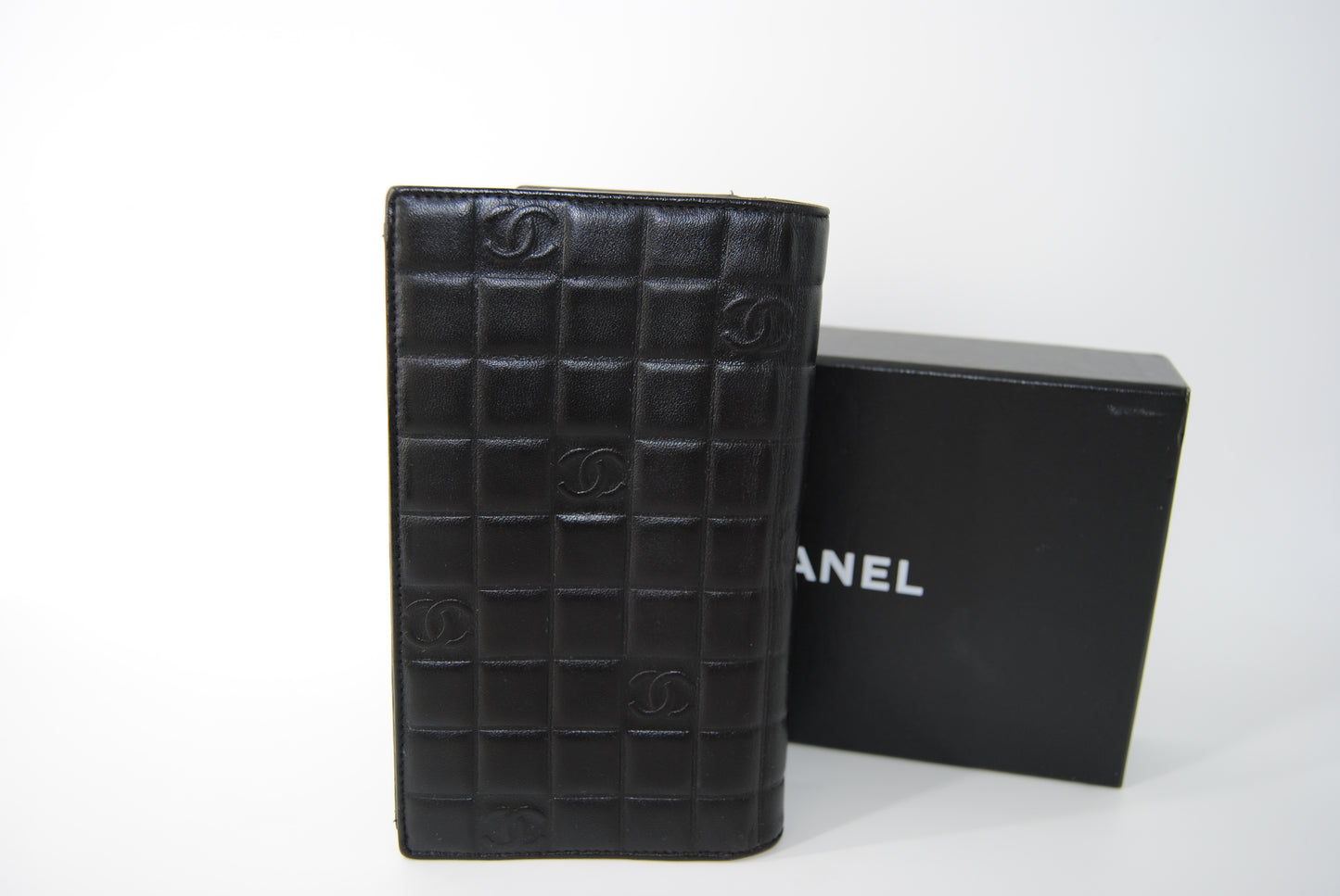 Chanel Black Quilted Charm Icon Leather CC Bifold Wallet