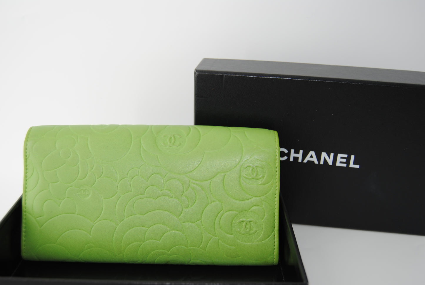 Chanel Green Lambskin Camellia Flap Wallet
