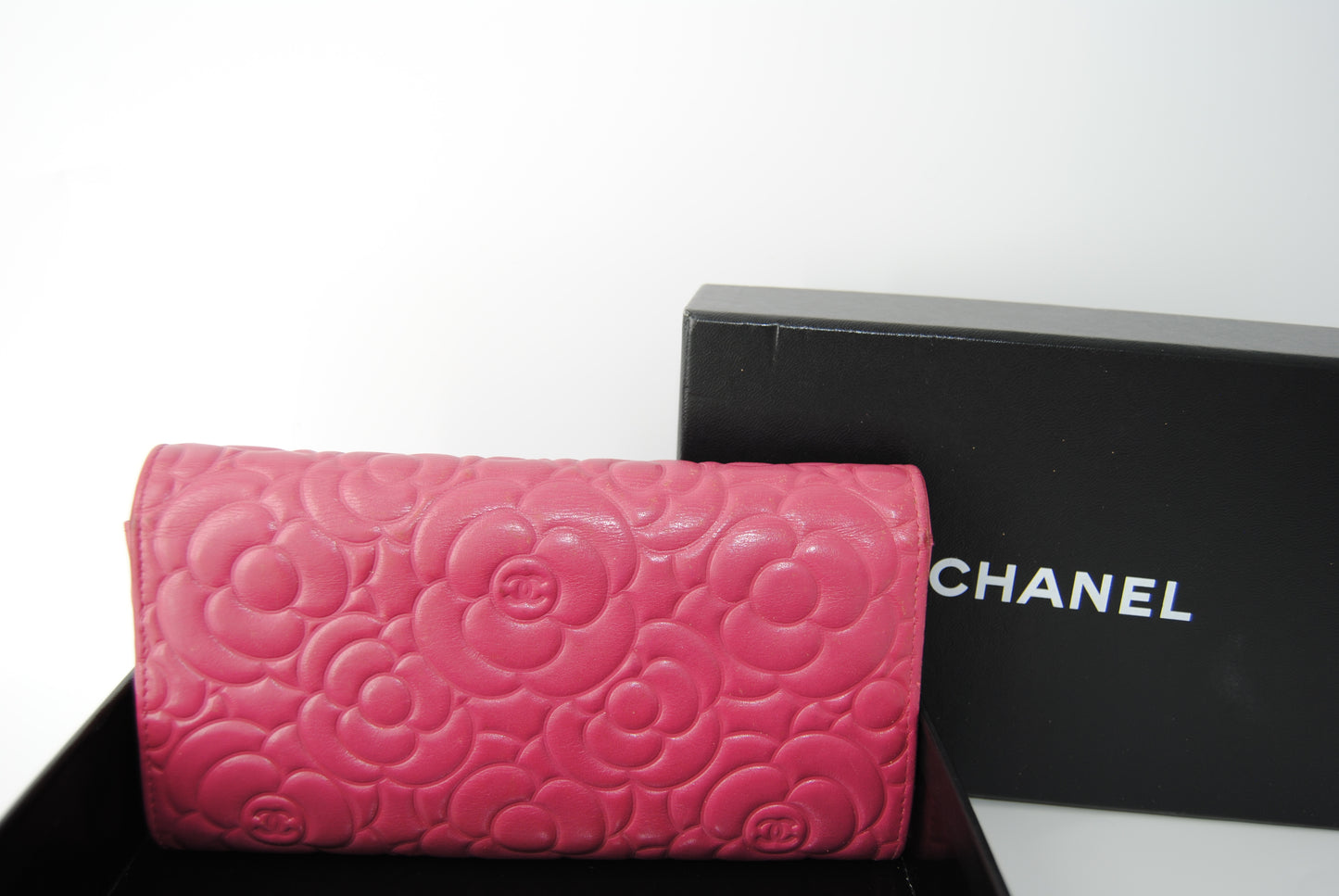 Chanel Lambskin Camellia Large Flap Wallet Fuchsia