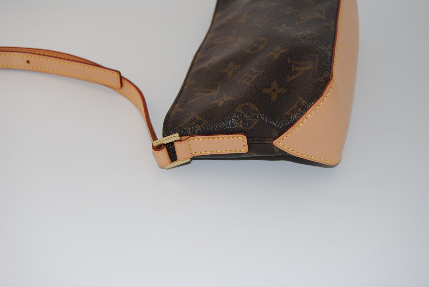 Louis Vuitton Trotteur Monogram Shoulder Bag Leather Brown