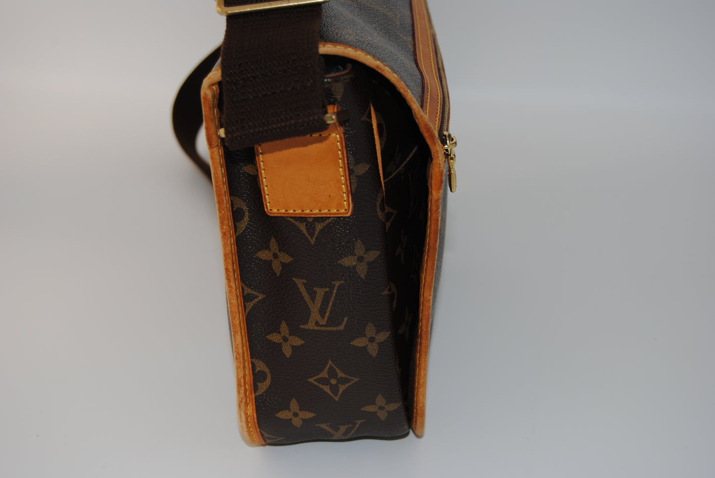 Louis Vuitton Monogram Bosphore Messenger Bag
