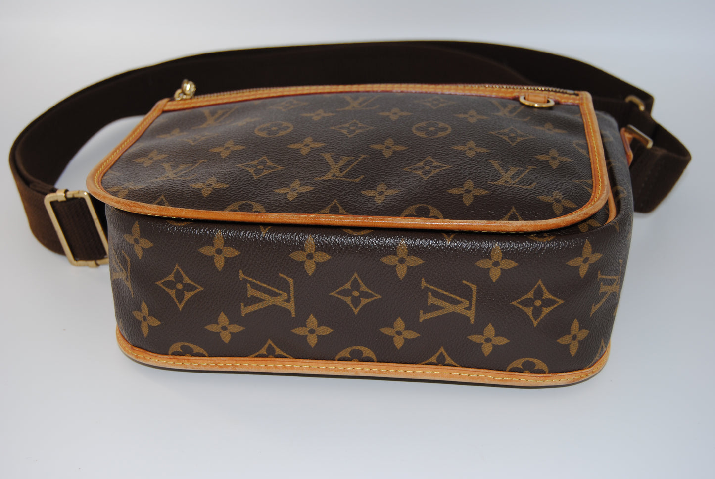 Louis Vuitton Monogram Bosphore Messenger Bag