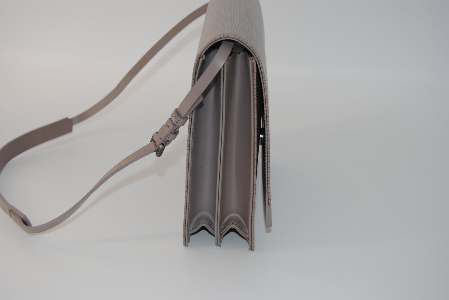 Louis Vuitton Biarritz Epi Leather Shoulder bag