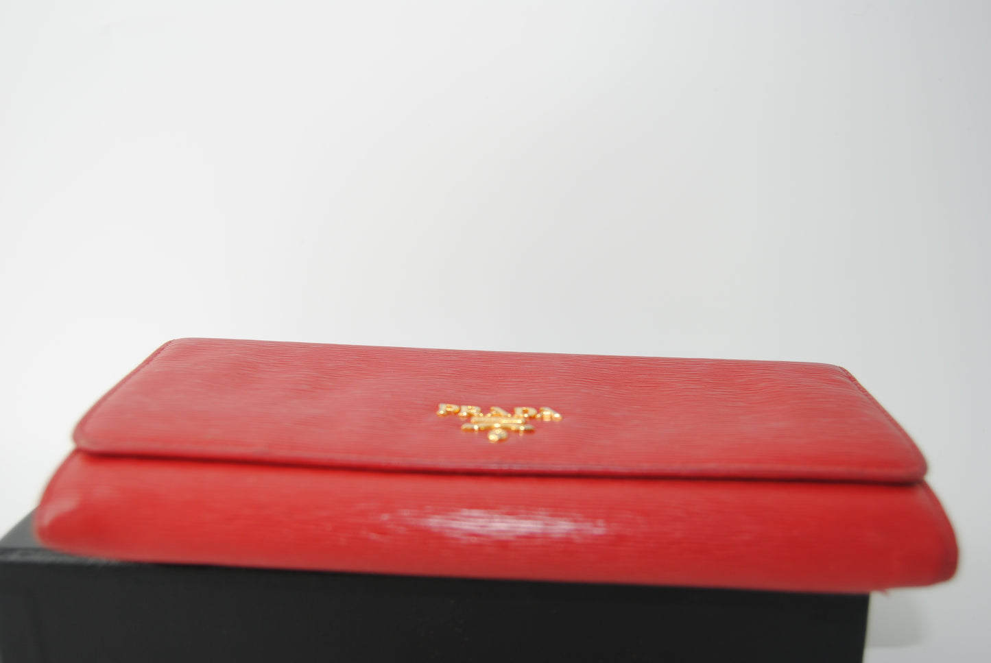 Prada Vitello Move Continental Flap Wallet Lacca