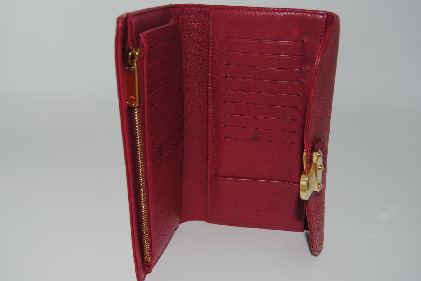 Louis Vuitton Mahina Iris Portefeuille Long Wallet Burgundy