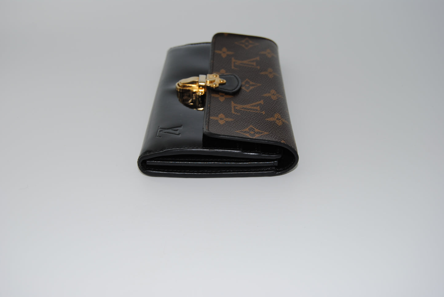 Louis Vuitton Cherrywood Wallet Black