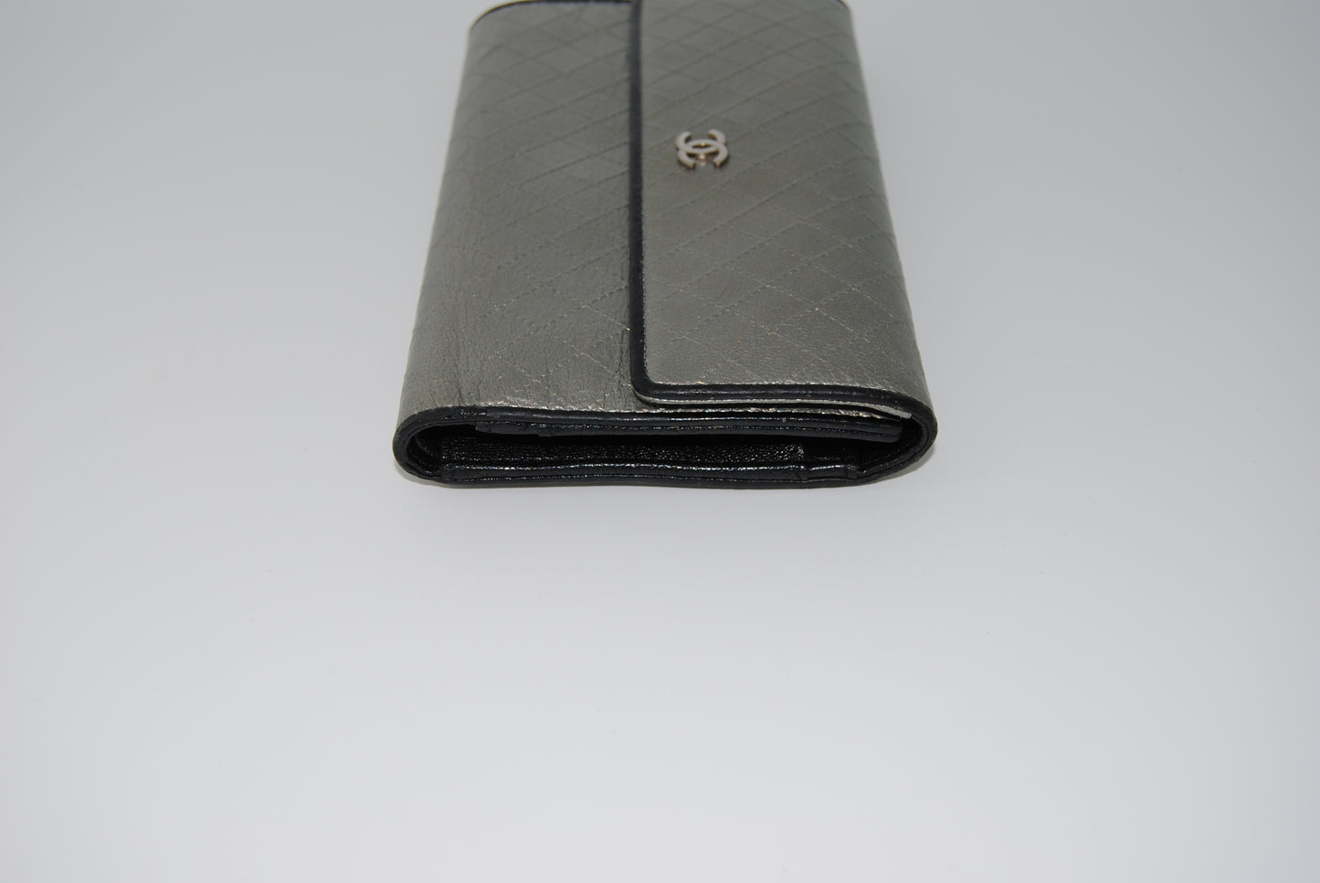 Chanel Bifold Long Wallet Metallic Silver 1 Coco Mark Coin Purse Leather