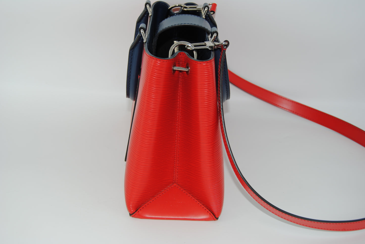 Louis Vuitton Coquelicot Epi Leather Kleber PM Bag