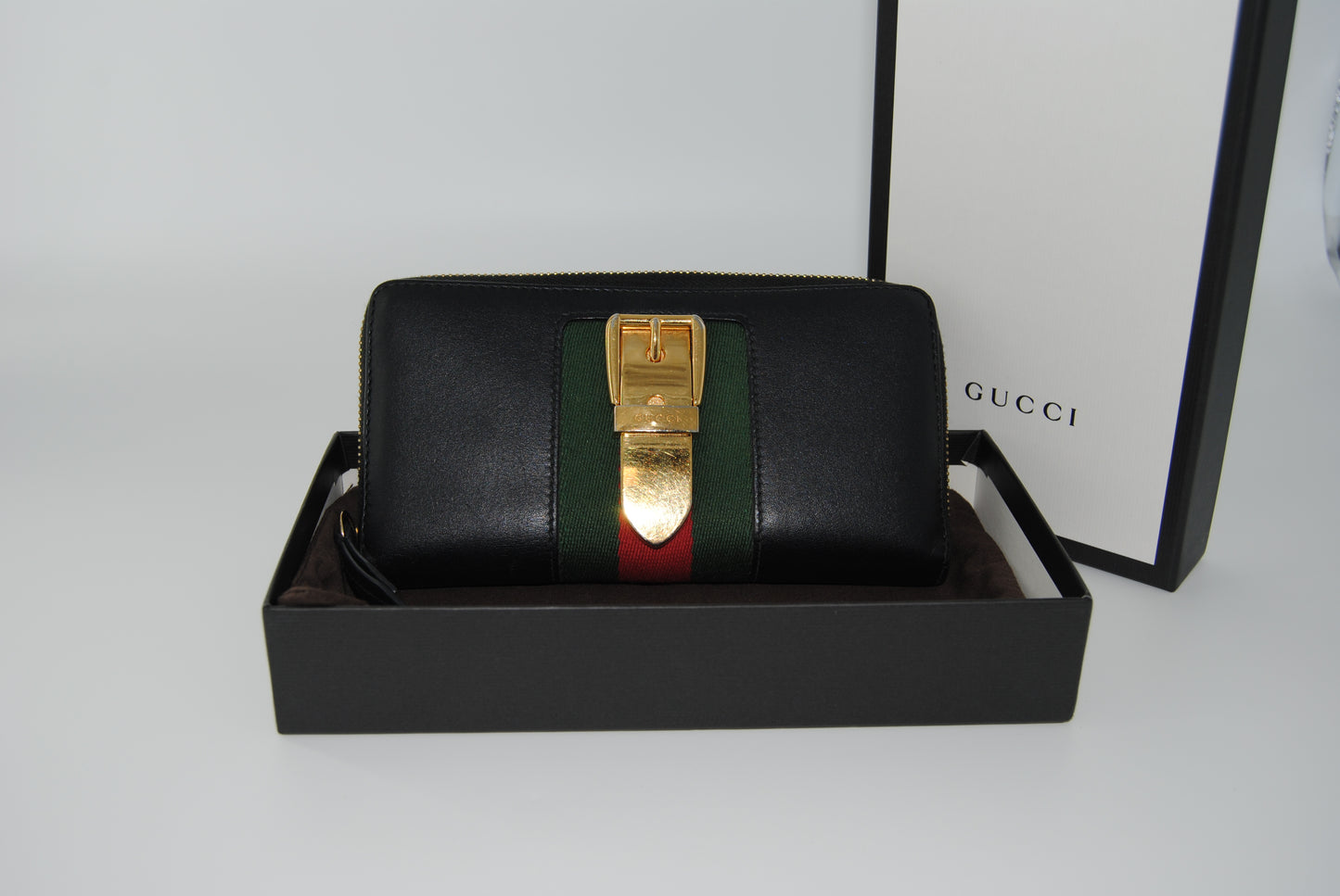 Gucci Sylvie Black Leather Sherry Line Zip Around Wallet
